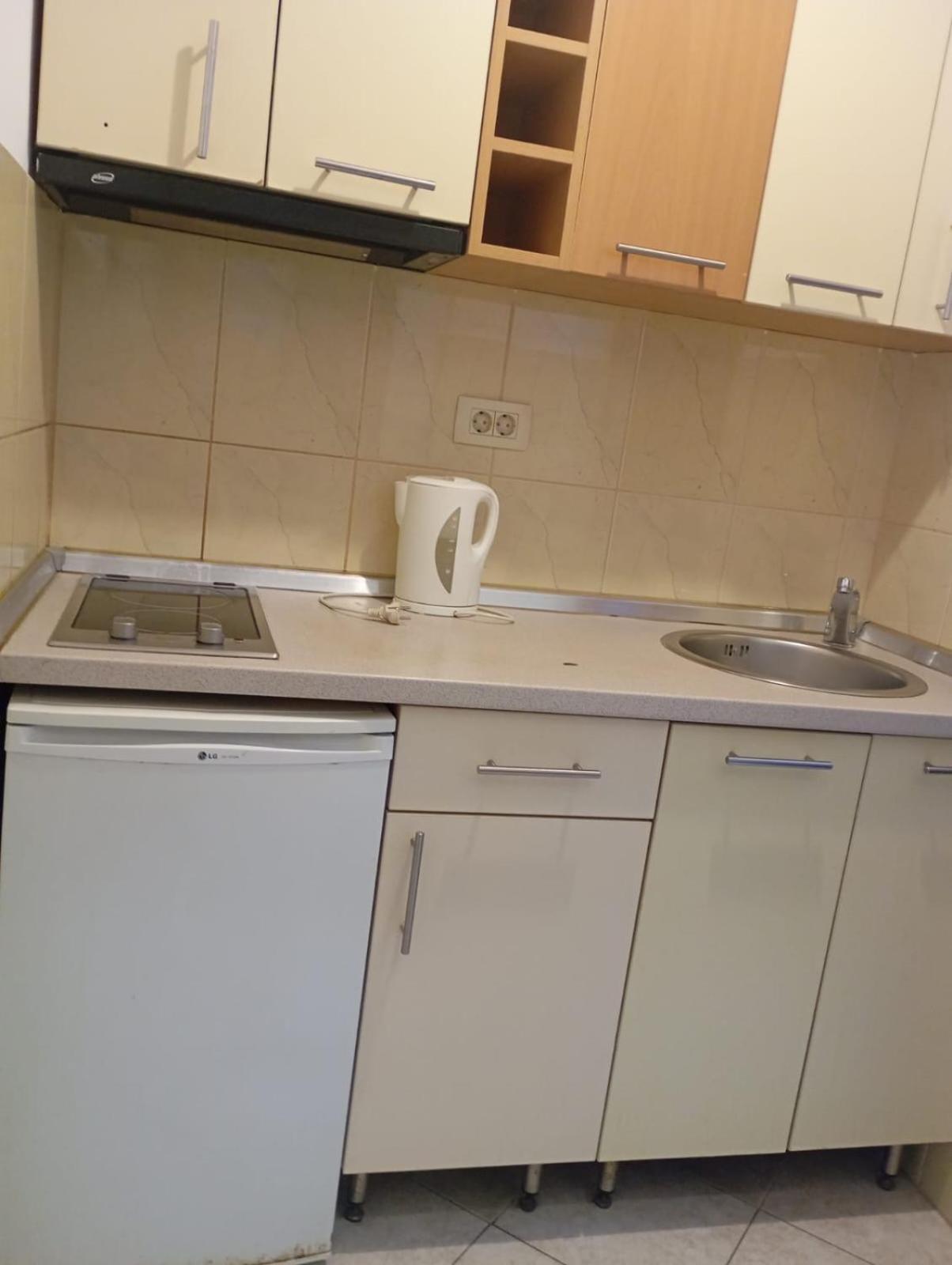 Apartments Cebra Херцег Нови Екстериор снимка
